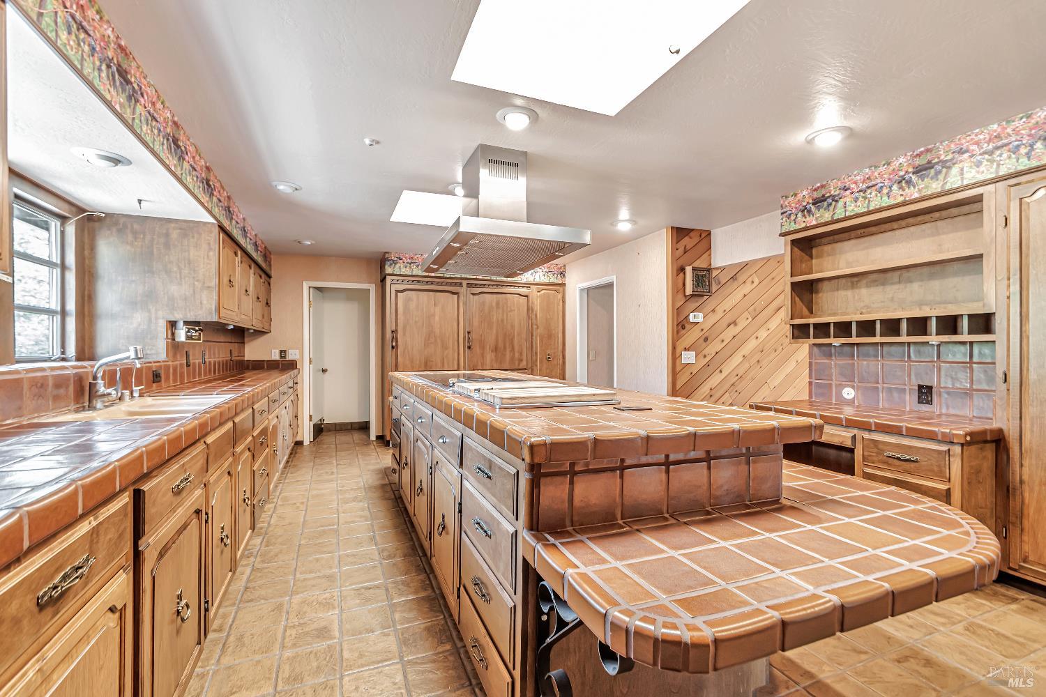 Detail Gallery Image 25 of 63 For 3415 Harrison Grade Rd, Sebastopol,  CA 95472 - 3 Beds | 3 Baths