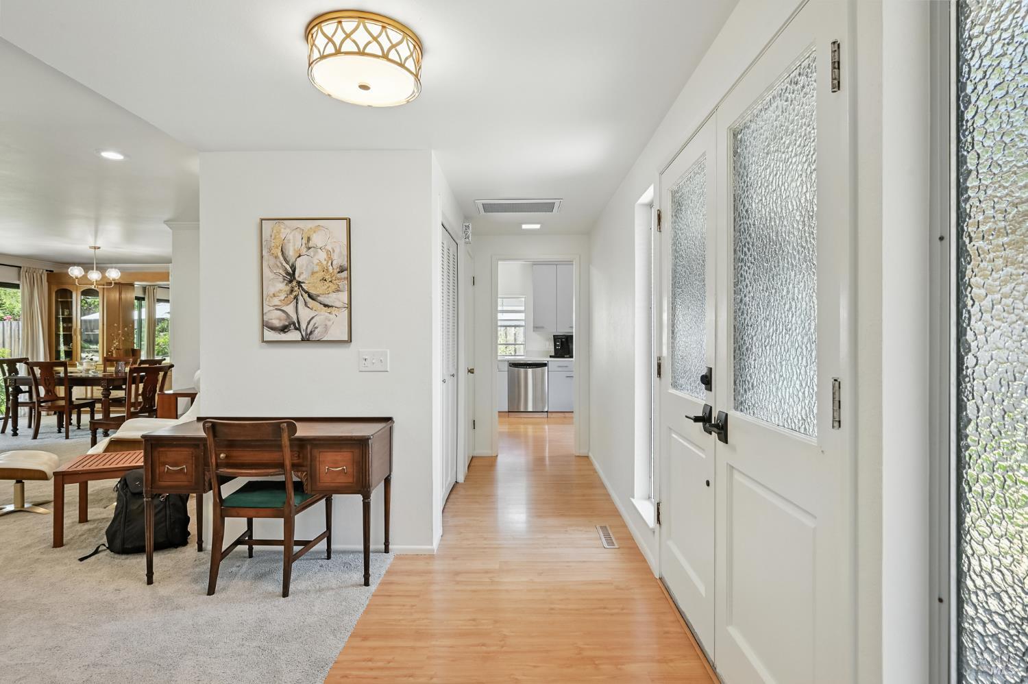 Detail Gallery Image 6 of 42 For 6840 Oakmont Dr, Santa Rosa,  CA 95409 - 4 Beds | 2 Baths