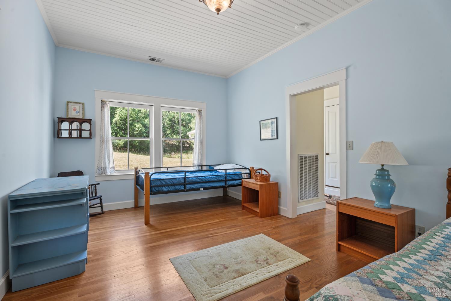 Detail Gallery Image 11 of 29 For 28000 Ridgeway Hwy, Potter Valley,  CA 95490 - 3 Beds | 1/1 Baths