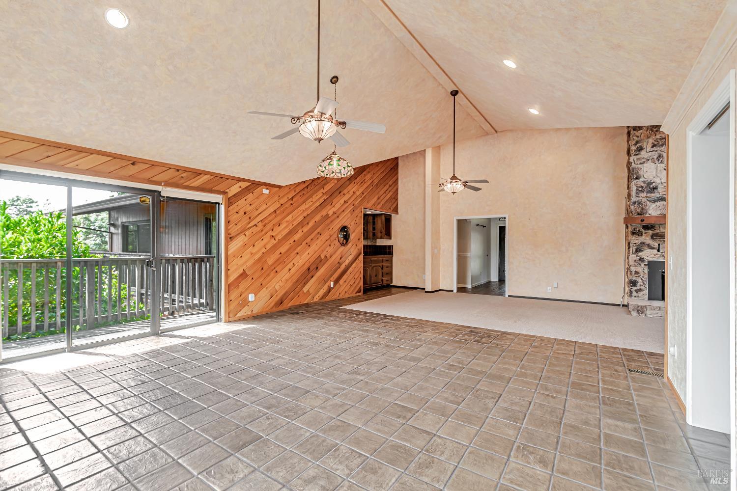 Detail Gallery Image 16 of 63 For 3415 Harrison Grade Rd, Sebastopol,  CA 95472 - 3 Beds | 3 Baths