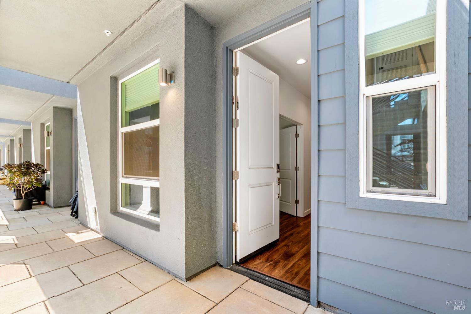 Detail Gallery Image 24 of 51 For 1655 2nd St #306,  Napa,  CA 94559 - 3 Beds | 3/1 Baths