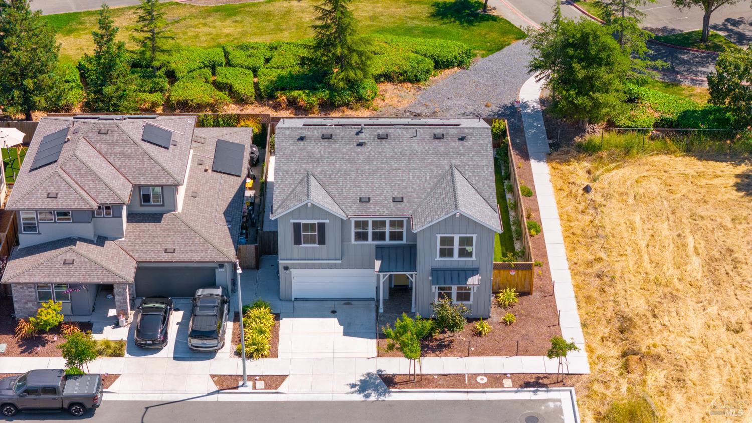Detail Gallery Image 80 of 81 For 1421 Oak Cir, Rohnert Park,  CA 94928 - 4 Beds | 3/1 Baths