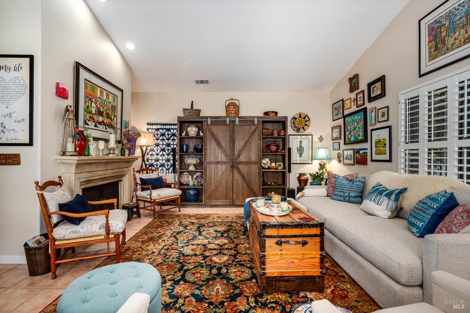 Detail Gallery Image 11 of 28 For 701 Amherst Cir, Sonoma,  CA 95476 - 3 Beds | 2 Baths