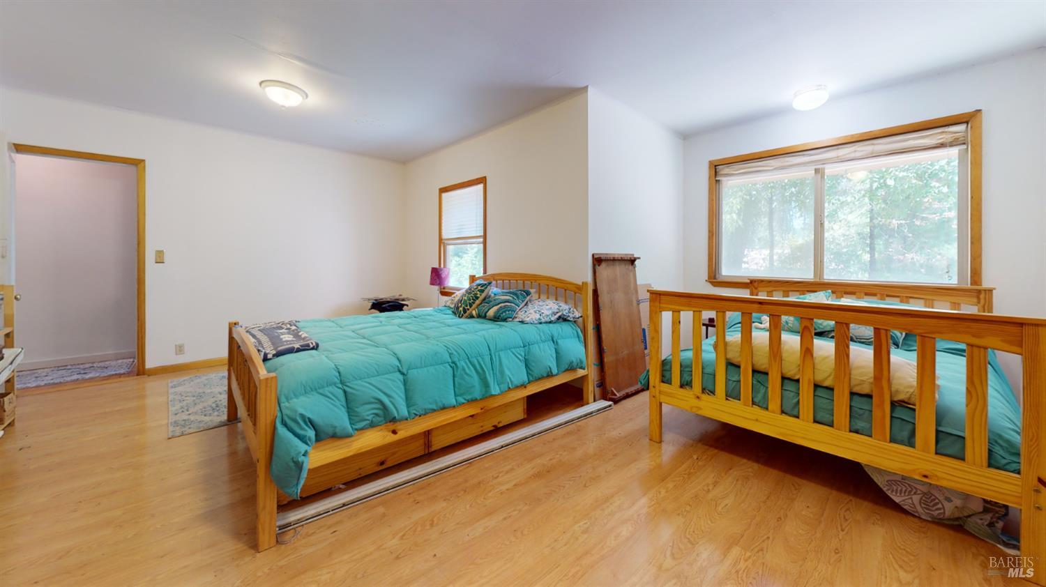 Detail Gallery Image 4 of 16 For 65235 Hwy 271 Hwy, Leggett,  CA 95585 - 4 Beds | 2 Baths