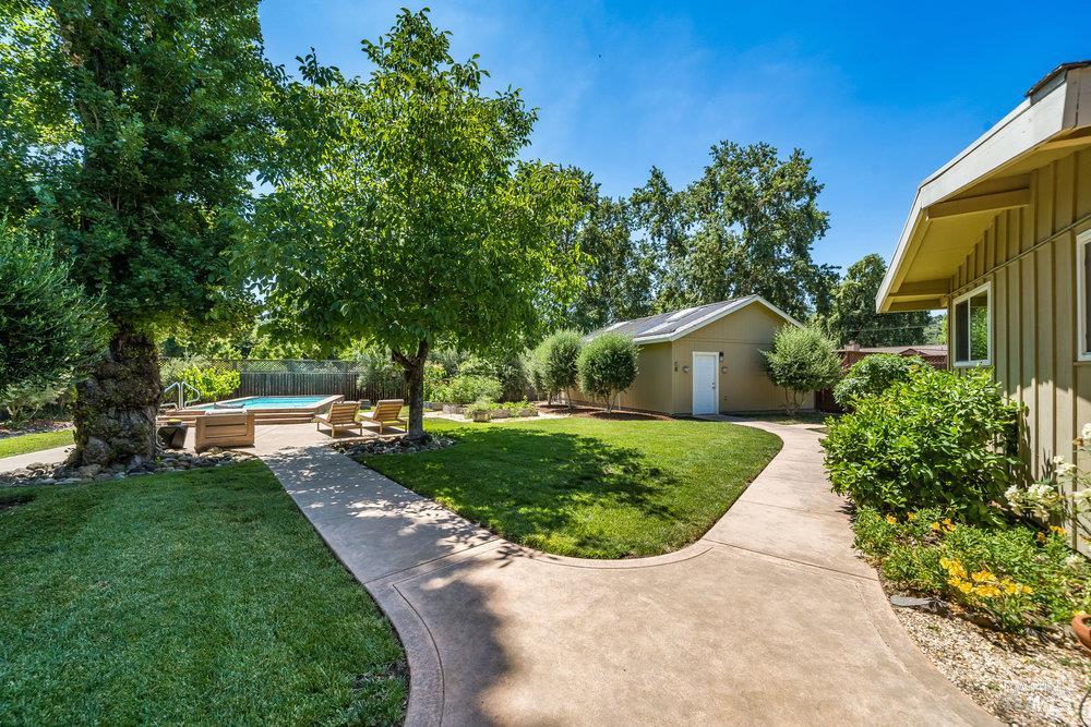 Detail Gallery Image 4 of 65 For 278 Laurel Ave, Kenwood,  CA 95452 - 4 Beds | 2 Baths