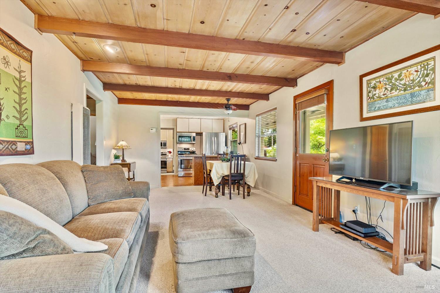 Detail Gallery Image 16 of 52 For 4165 Shook Rd, Sebastopol,  CA 95472 - 3 Beds | 2 Baths