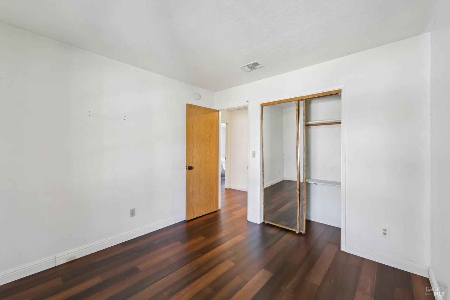 Detail Gallery Image 14 of 32 For 309 Nancy Ln, Vacaville,  CA 95687 - 3 Beds | 2 Baths