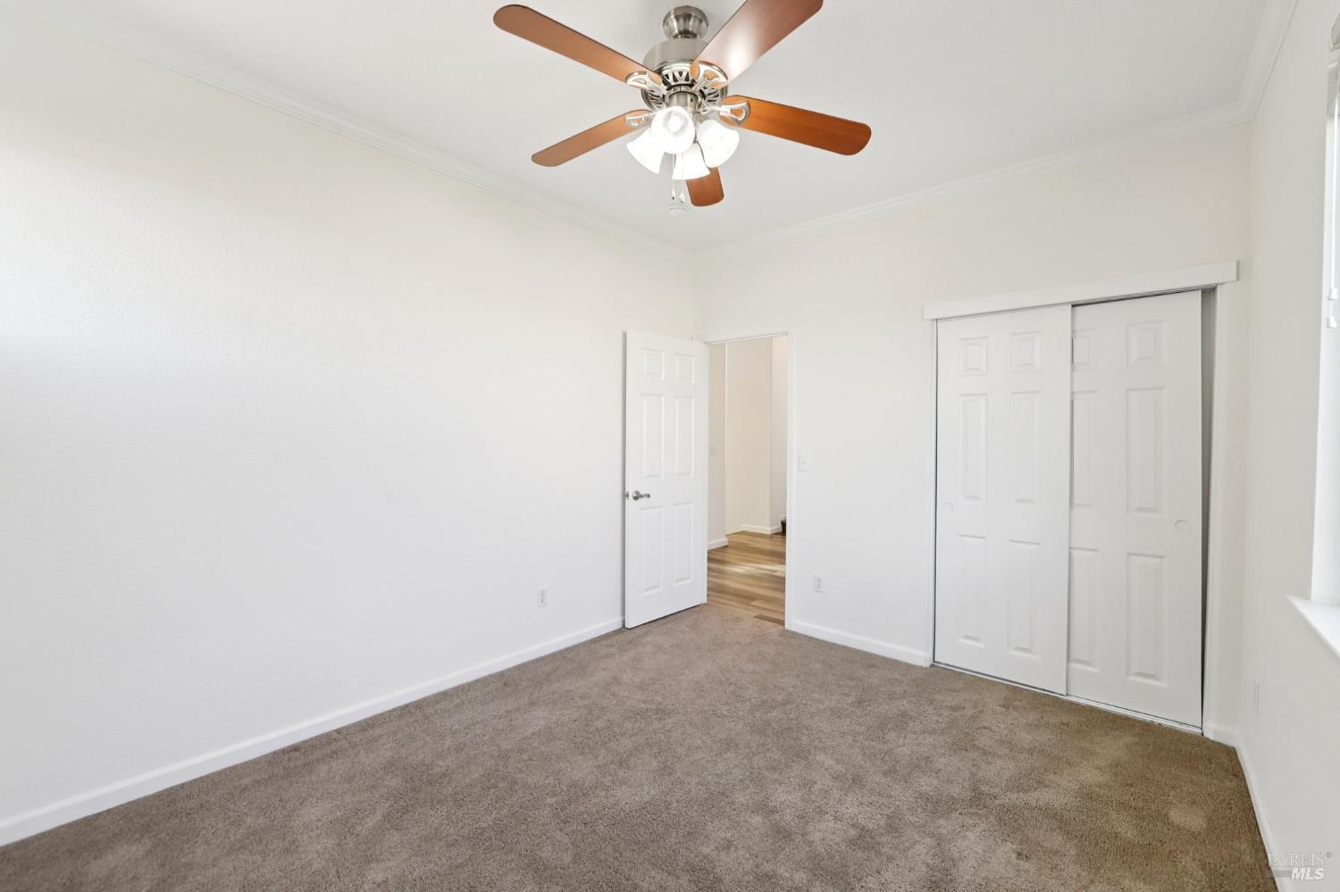 Detail Gallery Image 13 of 33 For 1888 Leaning Oak Dr, Fairfield,  CA 94534 - 3 Beds | 2/1 Baths