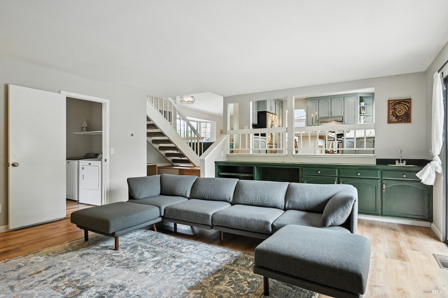 Detail Gallery Image 24 of 54 For 519 Mallory Ave, Windsor,  CA 95492 - 4 Beds | 2/1 Baths