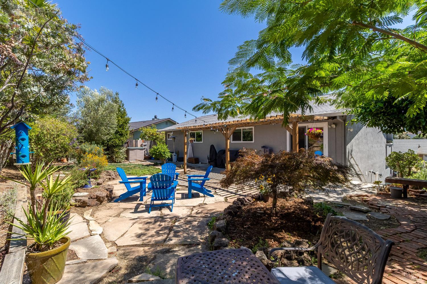 Detail Gallery Image 35 of 54 For 1229 Monte Vista Ct, Benicia,  CA 94510 - 4 Beds | 3 Baths