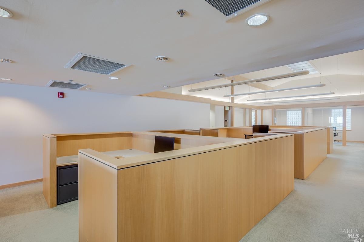Detail Gallery Image 22 of 37 For 599 Bridgeway Unkn, Sausalito,  CA 94965 - – Beds | – Baths