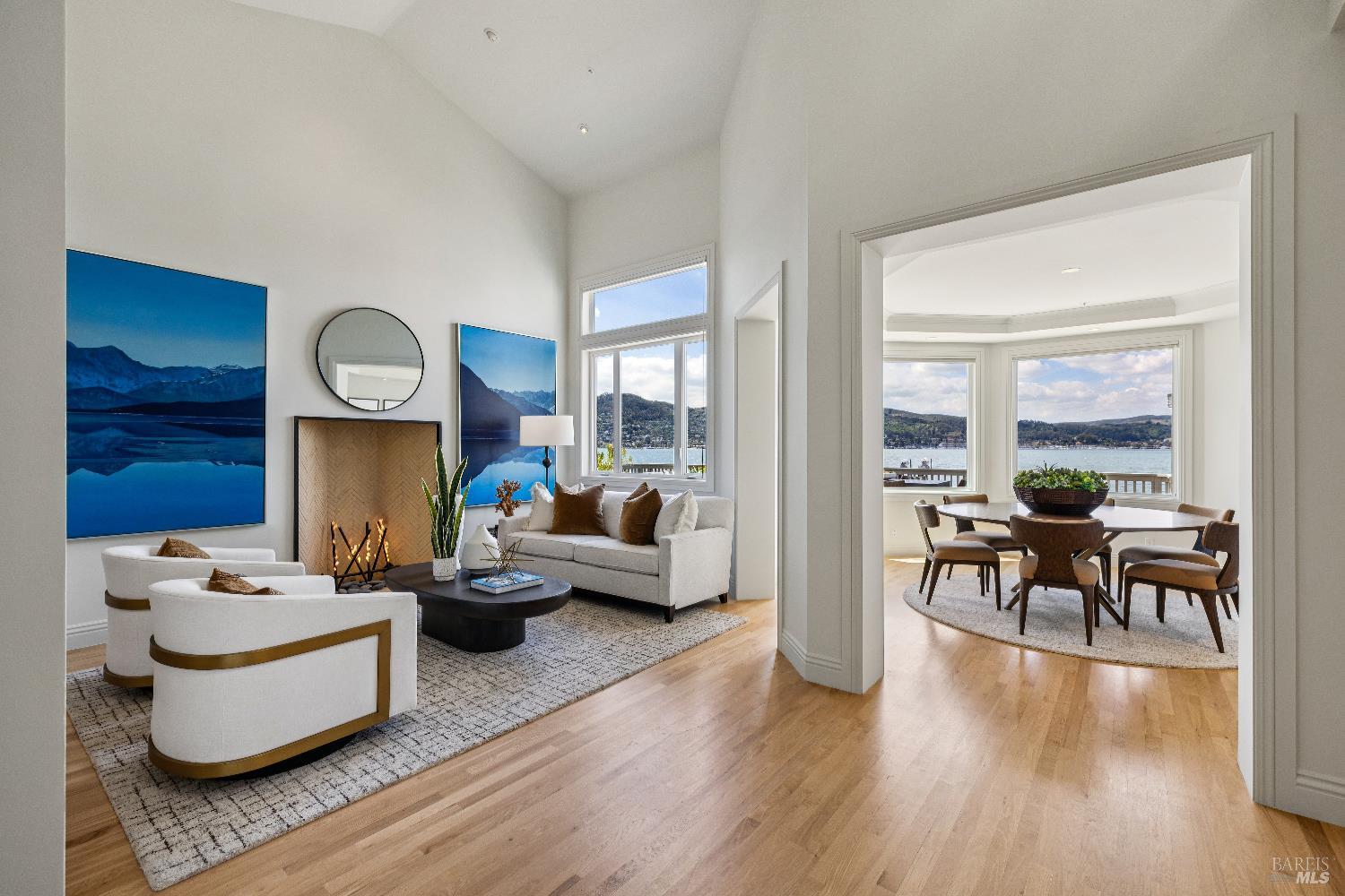Detail Gallery Image 4 of 60 For 21 W Shore Rd, Belvedere Tiburon,  CA 94920 - 3 Beds | 3/1 Baths
