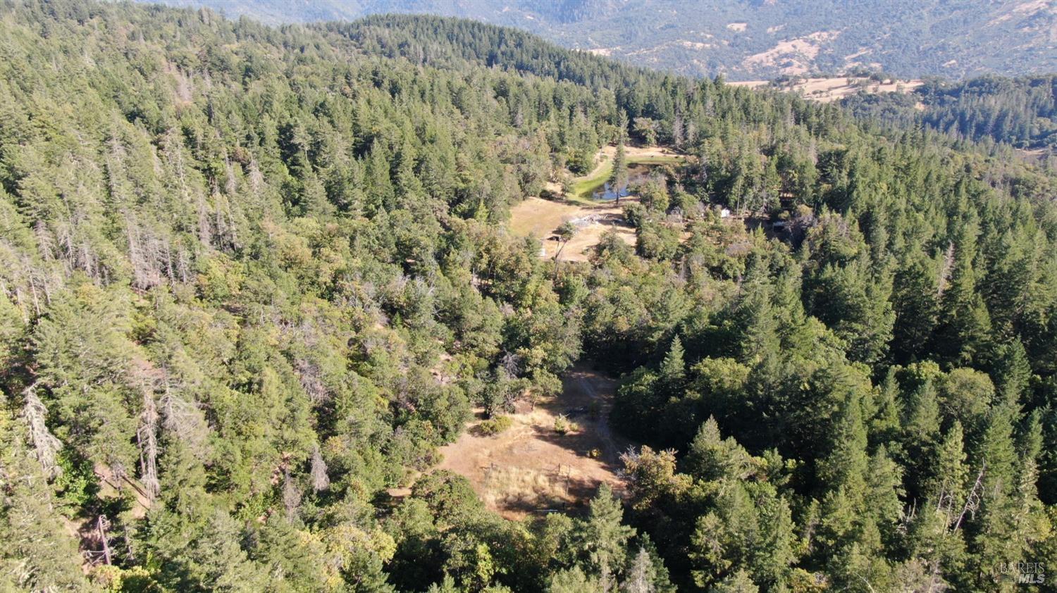 Detail Gallery Image 9 of 43 For 97420 Mina Rd, Covelo,  CA 95428 - 2 Beds | 1 Baths