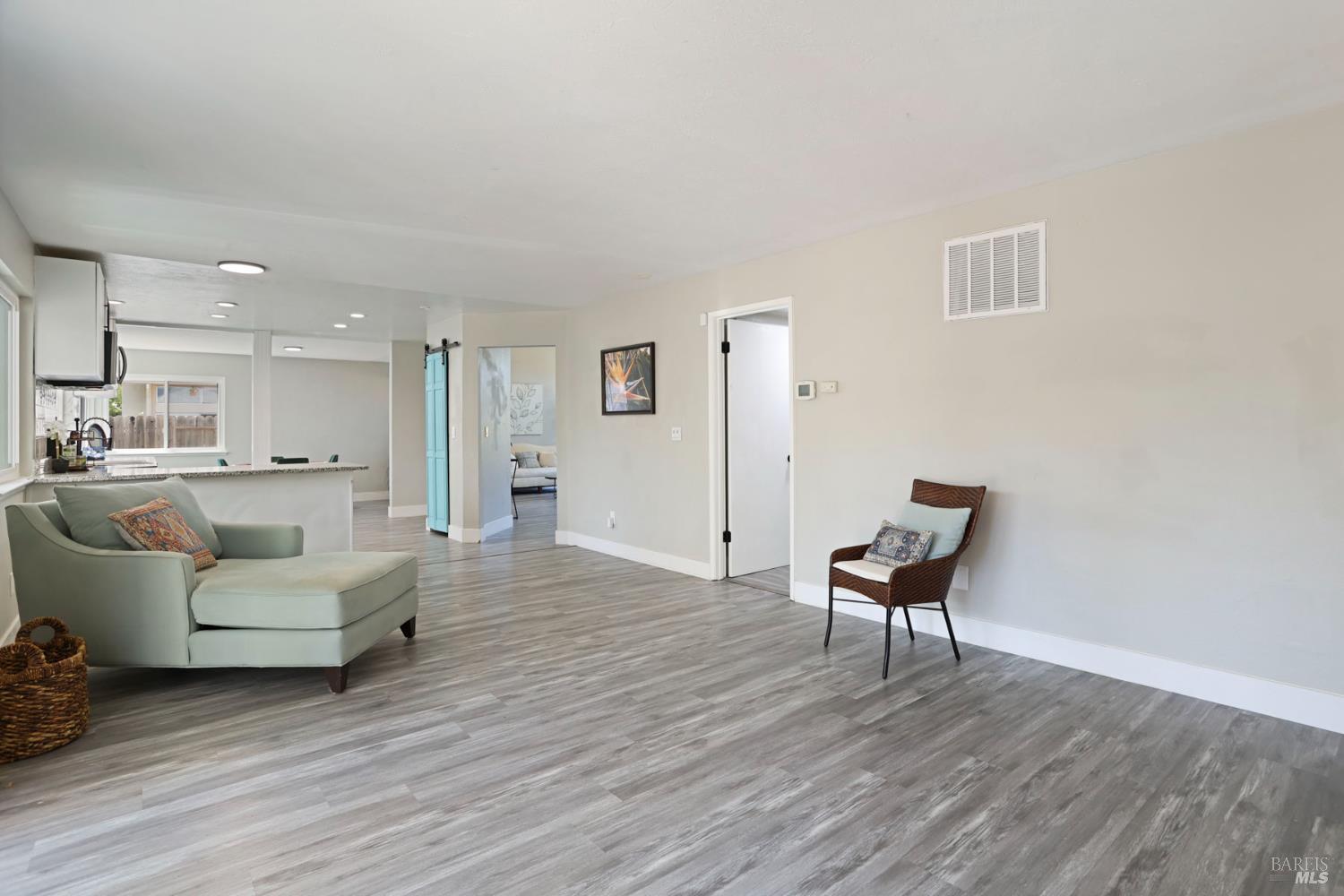 Detail Gallery Image 24 of 51 For 4881 Regency Pl, Fairfield,  CA 94534 - 3 Beds | 2/1 Baths