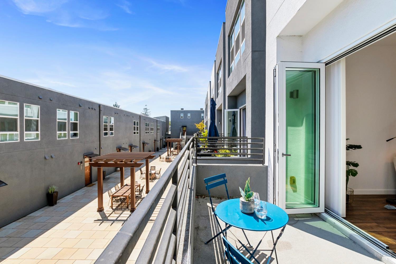 Detail Gallery Image 22 of 51 For 1655 2nd St #306,  Napa,  CA 94559 - 3 Beds | 3/1 Baths