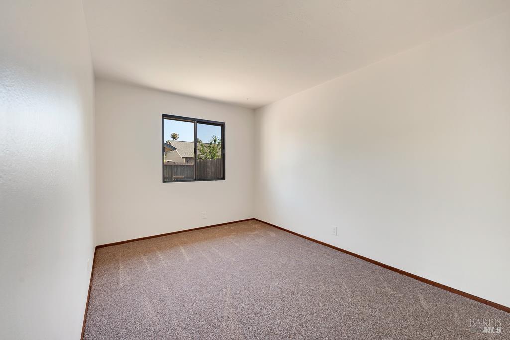Detail Gallery Image 24 of 37 For 5012 Parkhurst Dr, Santa Rosa,  CA 95409 - 4 Beds | 2 Baths