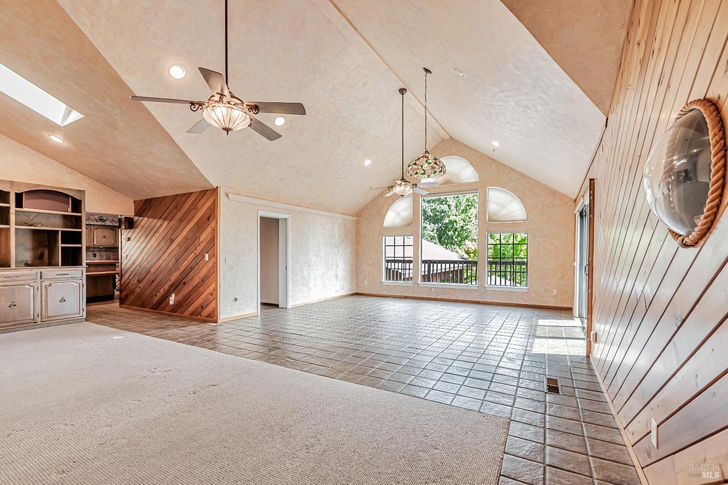 Detail Gallery Image 18 of 63 For 3415 Harrison Grade Rd, Sebastopol,  CA 95472 - 3 Beds | 3 Baths
