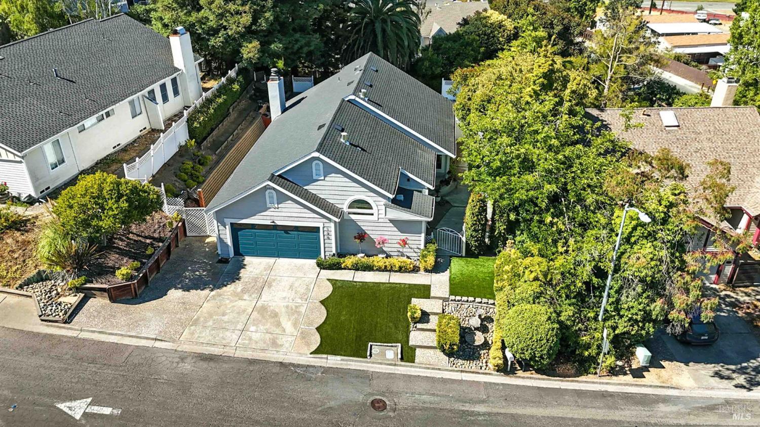 Detail Gallery Image 23 of 25 For 120 Seawind Dr, Vallejo,  CA 94590 - 3 Beds | 2 Baths