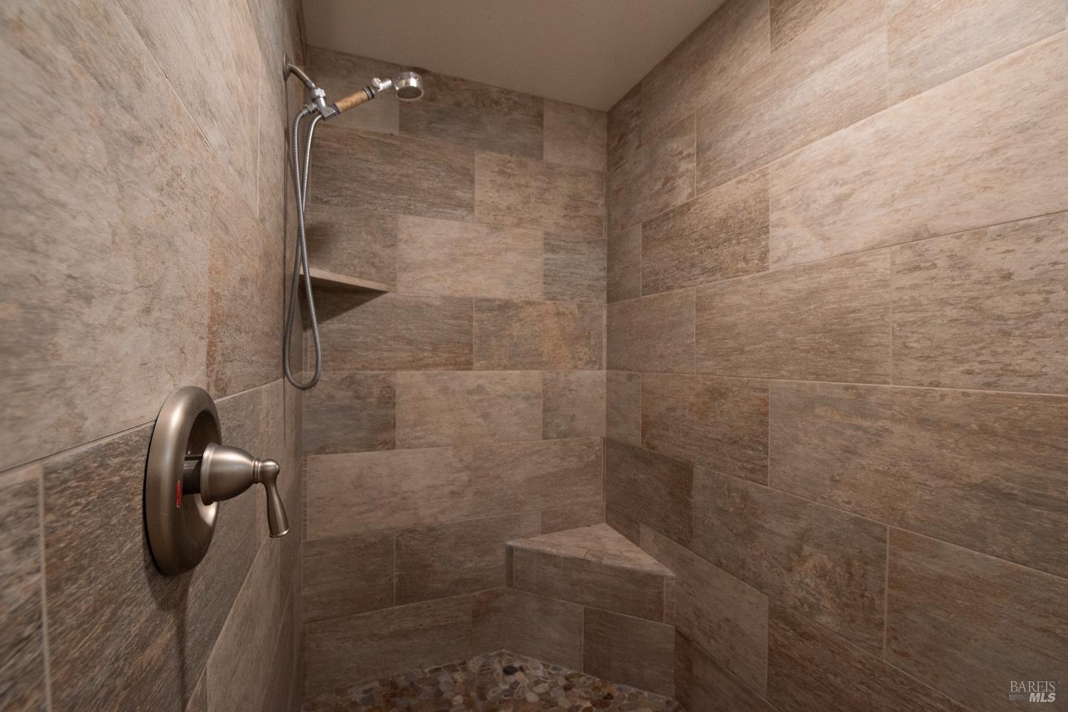 Detail Gallery Image 23 of 36 For 3617 Williams Rd, Santa Rosa,  CA 95404 - 3 Beds | 3 Baths