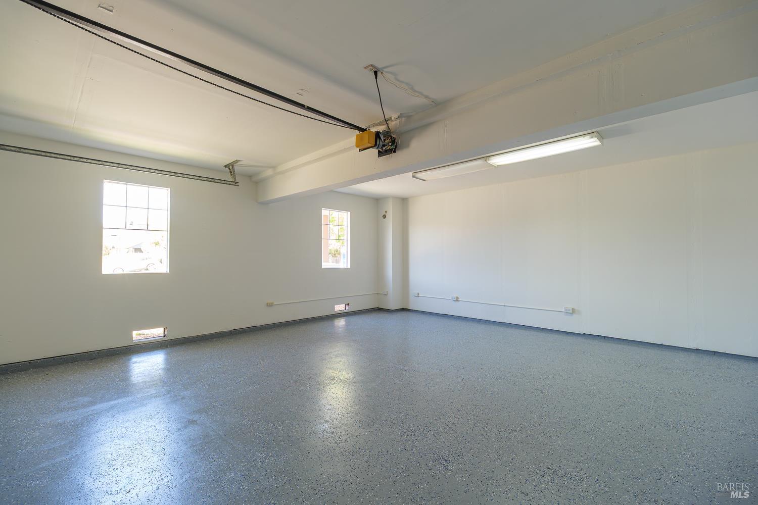 Detail Gallery Image 31 of 48 For 717 Weymouth St, Petaluma,  CA 94954 - 3 Beds | 2/1 Baths