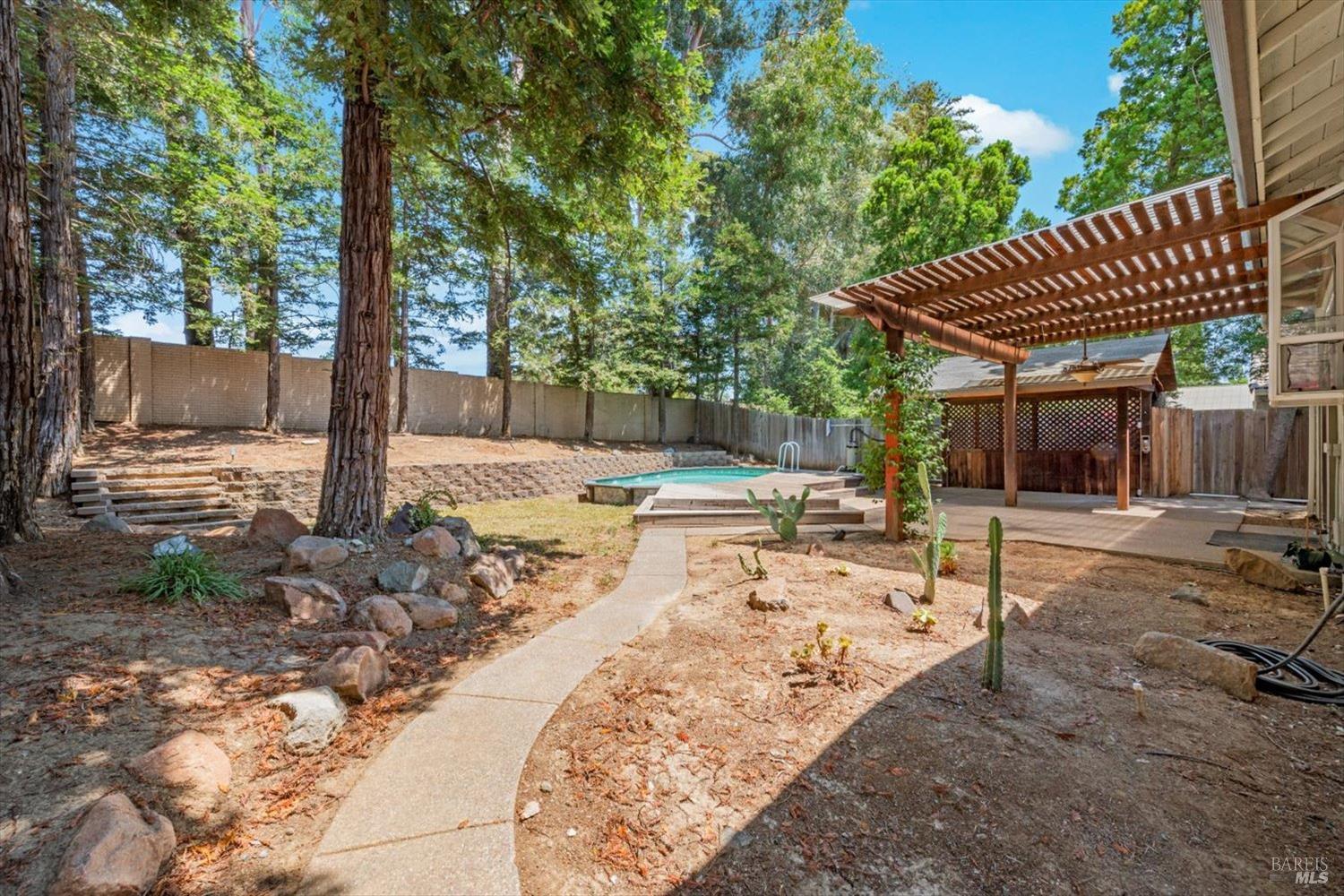 Detail Gallery Image 45 of 48 For 119 Lighthouse Way, Vacaville,  CA 95688 - 4 Beds | 3 Baths