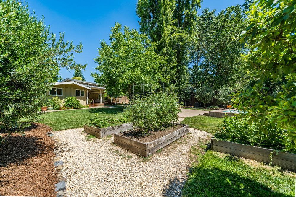 Detail Gallery Image 41 of 65 For 278 Laurel Ave, Kenwood,  CA 95452 - 4 Beds | 2 Baths