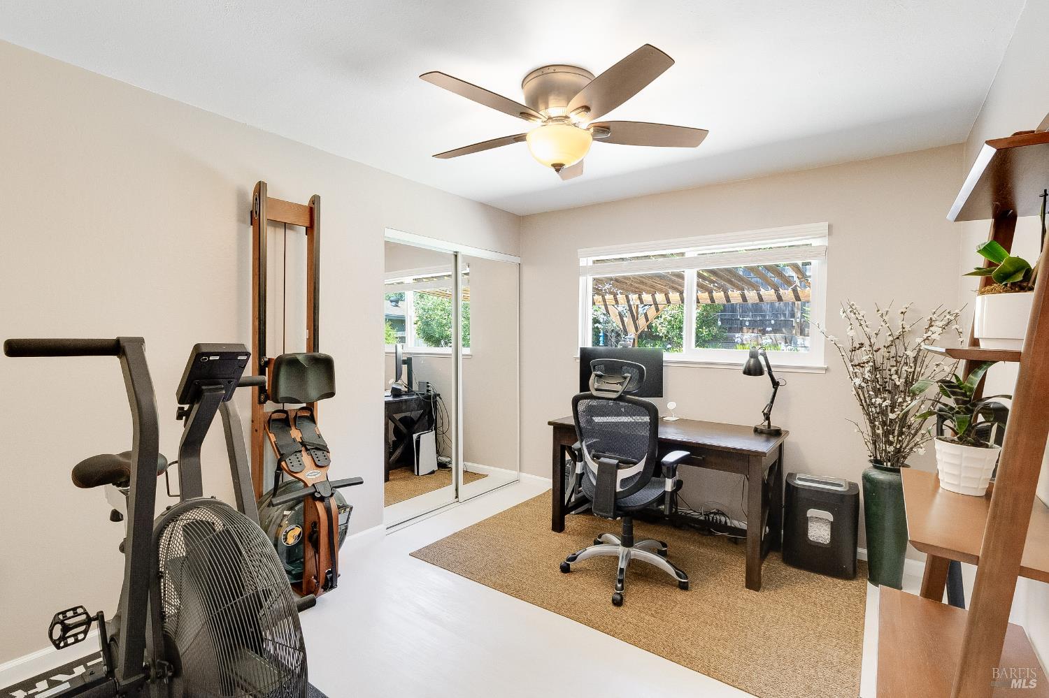 Detail Gallery Image 31 of 54 For 1229 Monte Vista Ct, Benicia,  CA 94510 - 4 Beds | 3 Baths