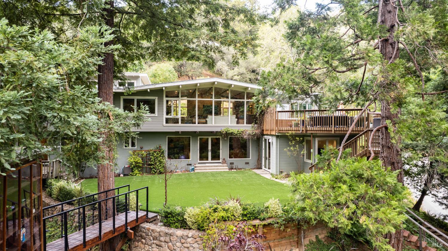 Detail Gallery Image 1 of 63 For 31 Glen Dr, Mill Valley,  CA 94941 - 4 Beds | 4 Baths