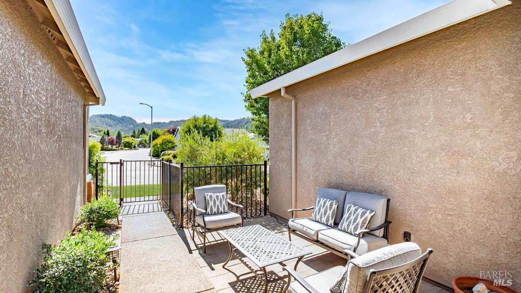 Detail Gallery Image 29 of 36 For 105 Clover Springs Dr, Cloverdale,  CA 95425 - 2 Beds | 2 Baths