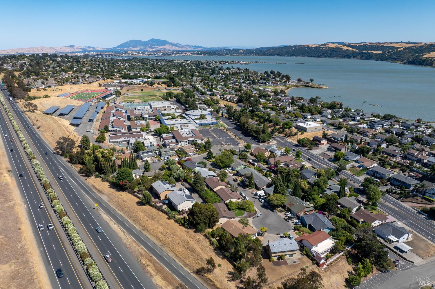 Detail Gallery Image 52 of 54 For 1229 Monte Vista Ct, Benicia,  CA 94510 - 4 Beds | 3 Baths