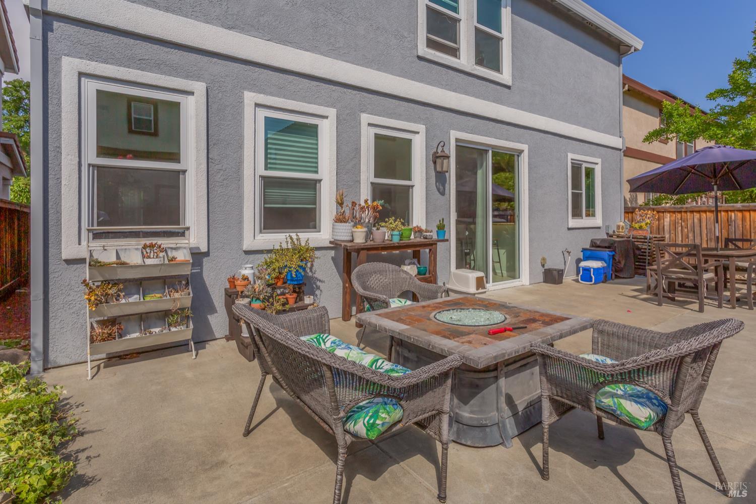 Detail Gallery Image 36 of 52 For 578 Tawny Lake Pl, Fairfield,  CA 94534 - 4 Beds | 2/1 Baths