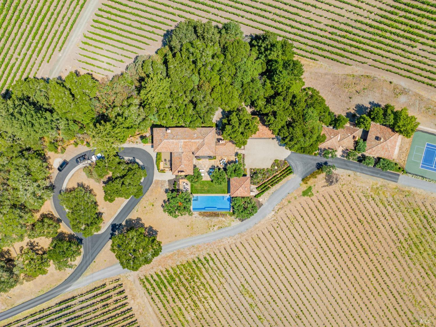 Detail Gallery Image 47 of 98 For 8320 Franz Valley Rd, Calistoga,  CA 94515 - 8 Beds | 8/2 Baths