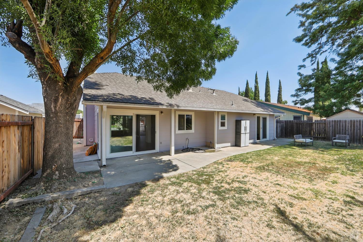 Detail Gallery Image 23 of 32 For 309 Nancy Ln, Vacaville,  CA 95687 - 3 Beds | 2 Baths