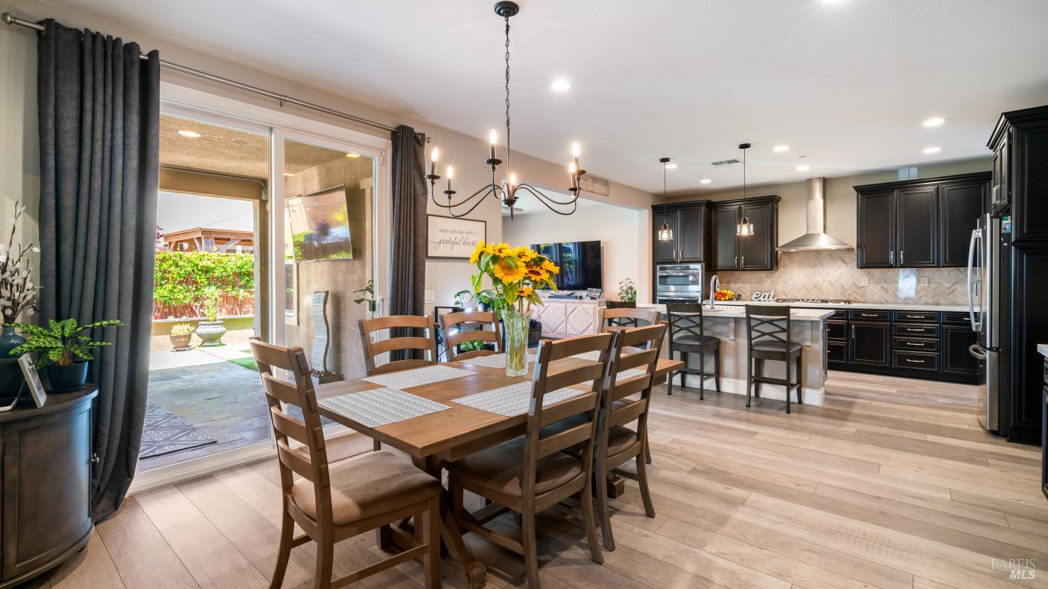 Detail Gallery Image 17 of 51 For 1504 Keats Pl, Rohnert Park,  CA 94928 - 4 Beds | 3 Baths