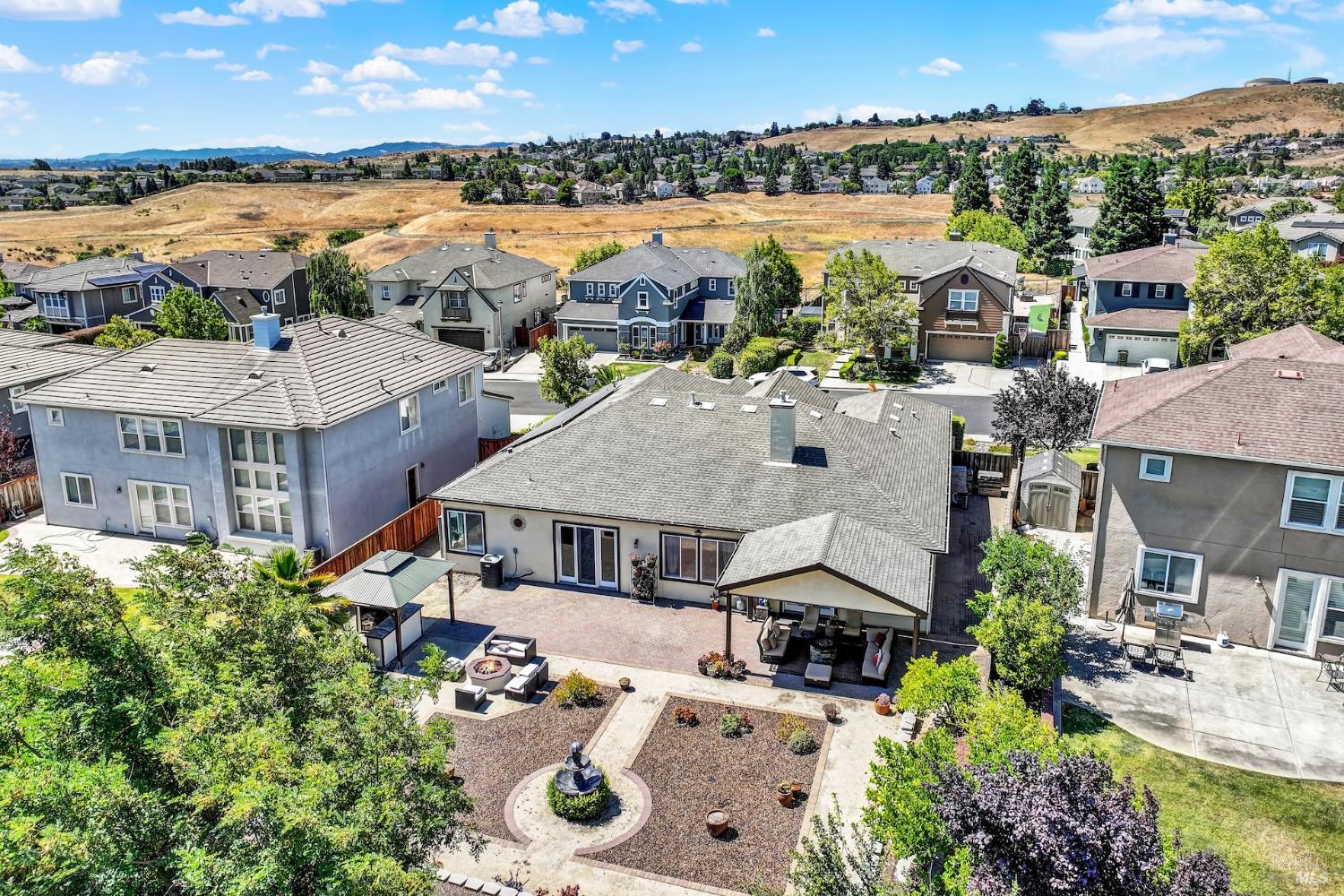 Detail Gallery Image 23 of 94 For 505 Arguello Dr, Benicia,  CA 94510 - 4 Beds | 3 Baths