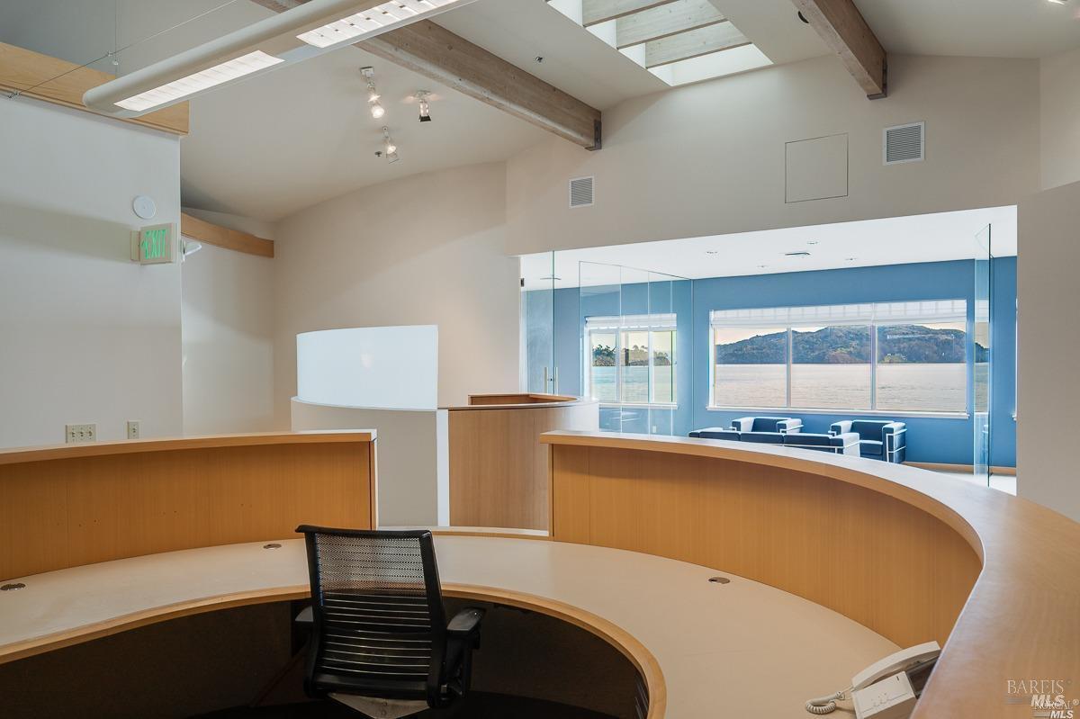 Detail Gallery Image 16 of 37 For 599 Bridgeway Unkn, Sausalito,  CA 94965 - – Beds | – Baths