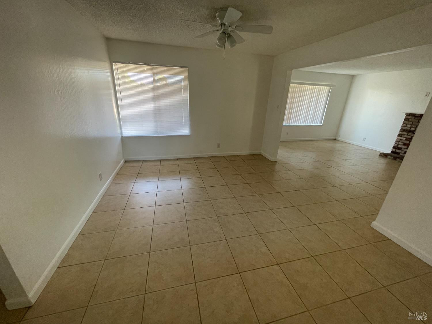 Detail Gallery Image 7 of 12 For 701 Pope Dr, Vallejo,  CA 94591 - 3 Beds | 2 Baths