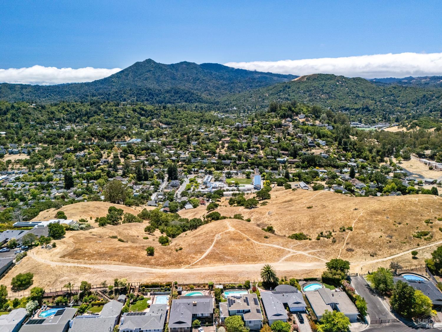 Detail Gallery Image 68 of 75 For 34 Crestwood Dr, San Rafael,  CA 94901 - 4 Beds | 3 Baths