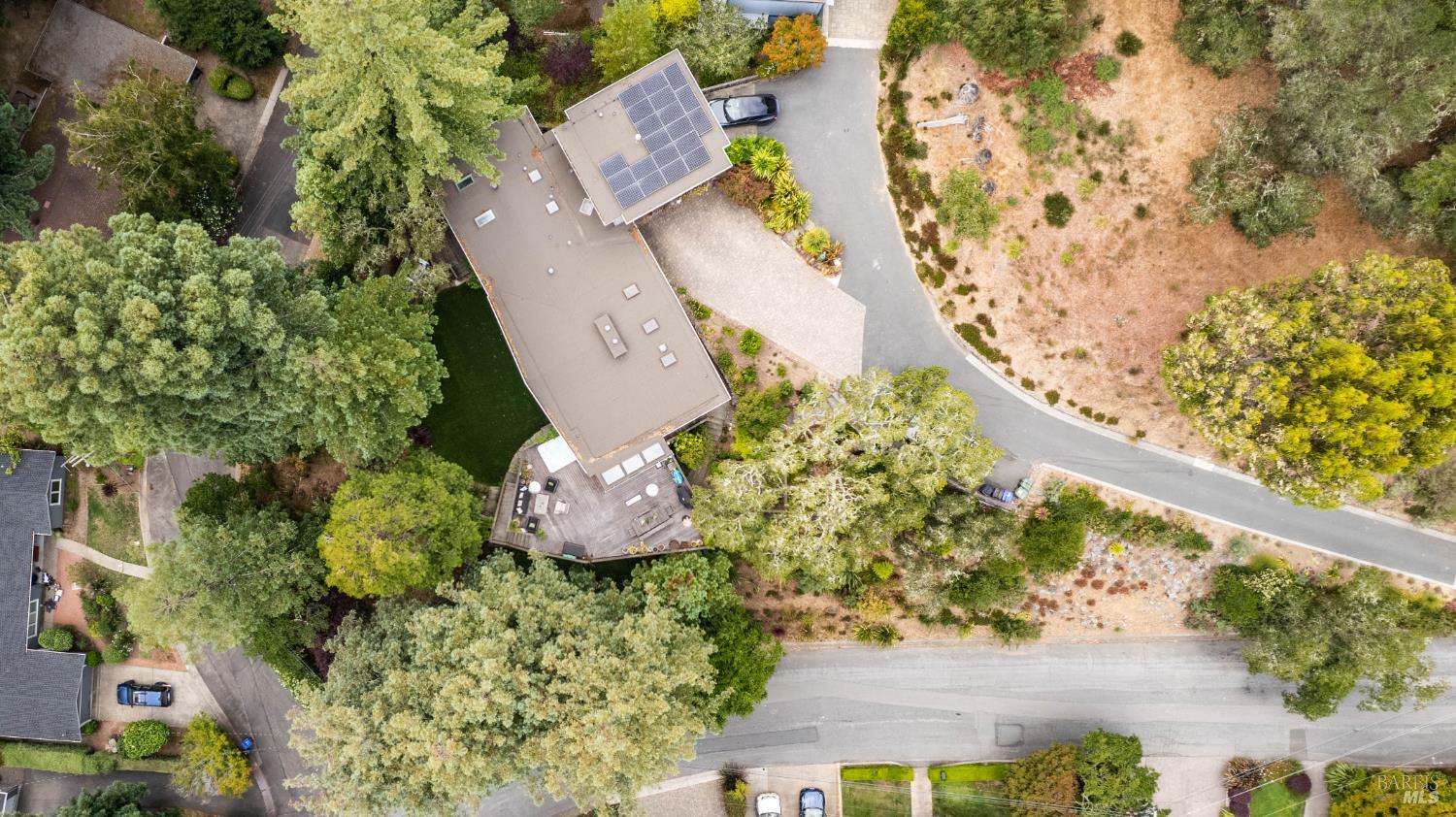 Detail Gallery Image 62 of 63 For 31 Glen Dr, Mill Valley,  CA 94941 - 4 Beds | 4 Baths