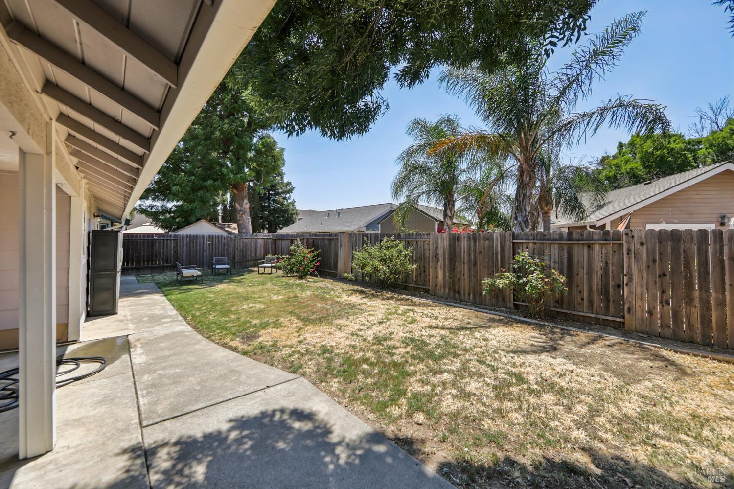 Detail Gallery Image 24 of 32 For 309 Nancy Ln, Vacaville,  CA 95687 - 3 Beds | 2 Baths