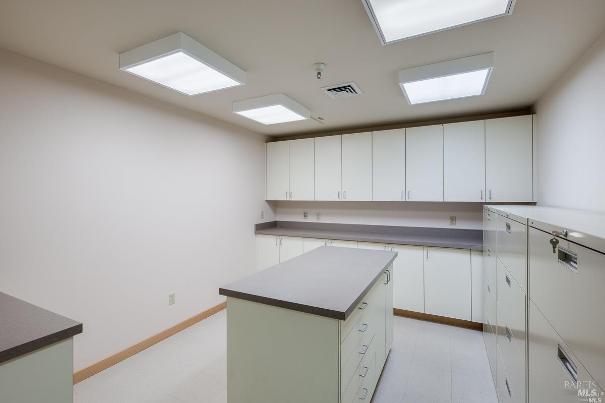 Detail Gallery Image 17 of 37 For 599 Bridgeway Unkn, Sausalito,  CA 94965 - – Beds | – Baths