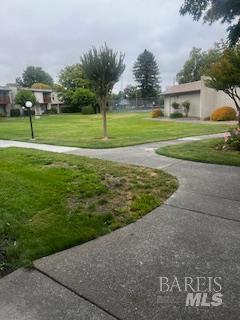 Detail Gallery Image 6 of 18 For 1073 Golf Course Dr, Rohnert Park,  CA 94928 - 2 Beds | 1/1 Baths
