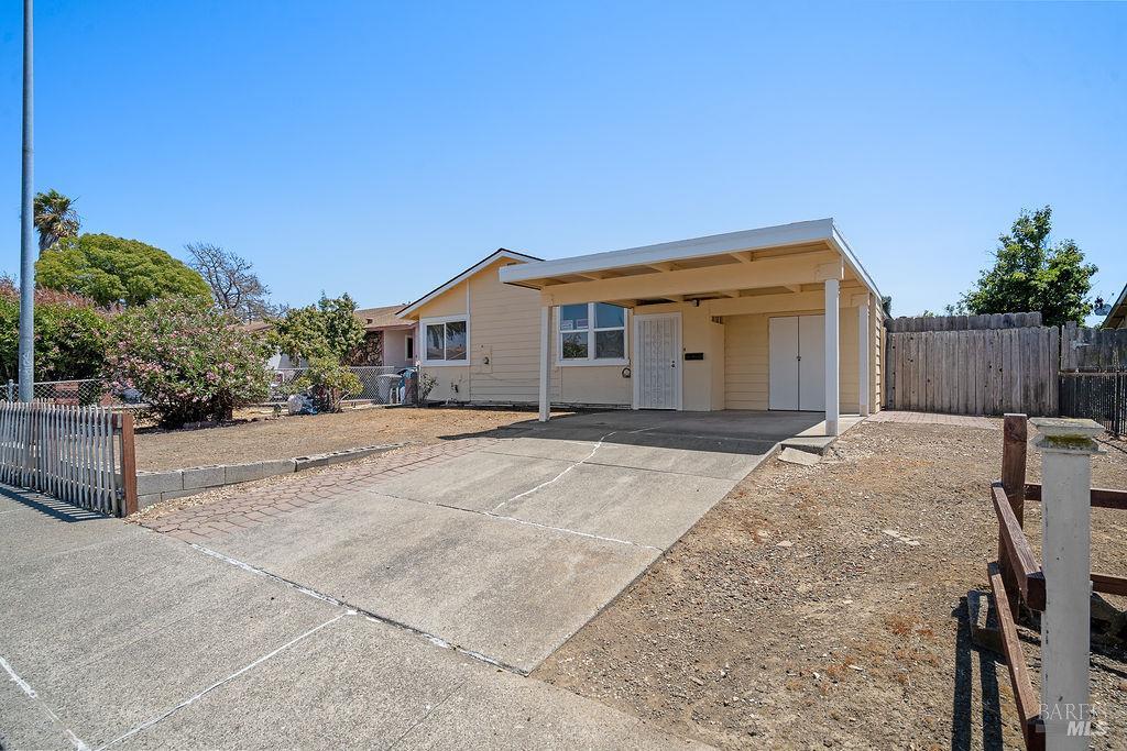 Detail Gallery Image 2 of 39 For 1773 Severus Dr, Vallejo,  CA 94589 - 4 Beds | 2 Baths