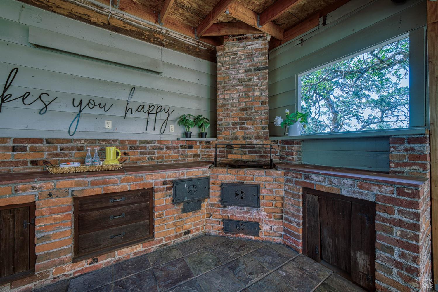 Detail Gallery Image 5 of 69 For 790 Manzanita St, Lakeport,  CA 95453 - 3 Beds | 2 Baths
