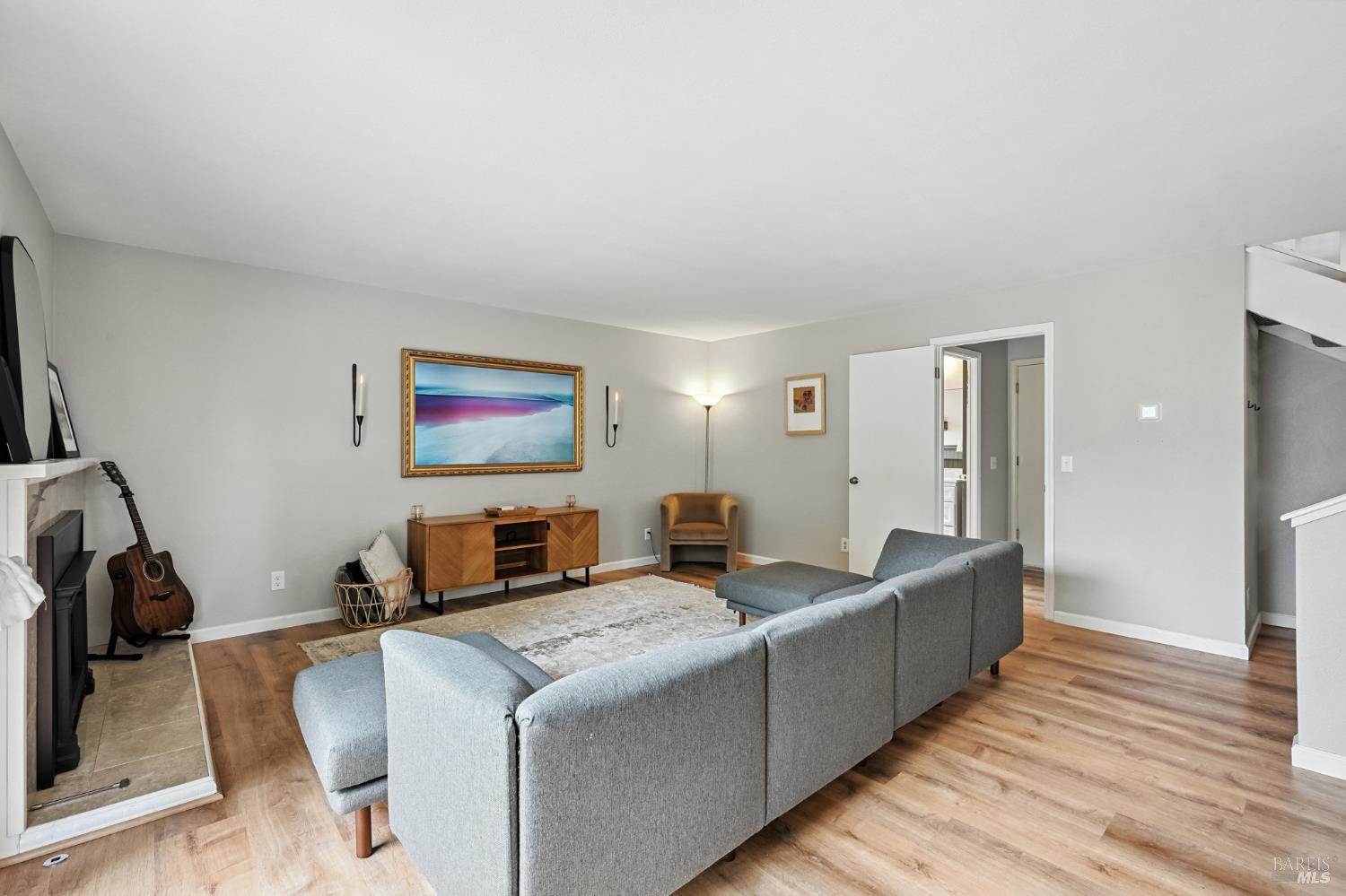Detail Gallery Image 23 of 54 For 519 Mallory Ave, Windsor,  CA 95492 - 4 Beds | 2/1 Baths