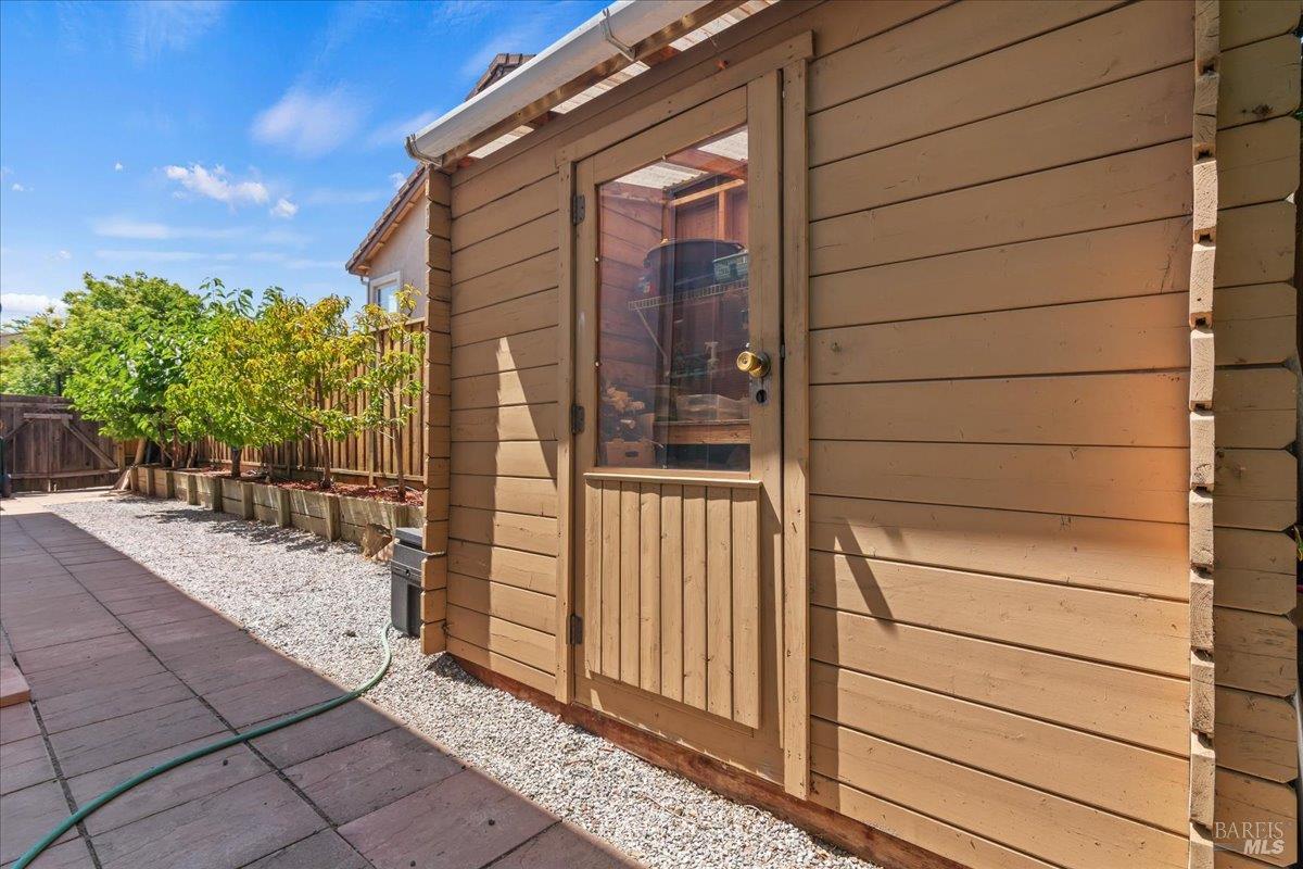 Detail Gallery Image 34 of 34 For 2855 Shelter Hill Dr, Fairfield,  CA 94534 - 4 Beds | 3/1 Baths