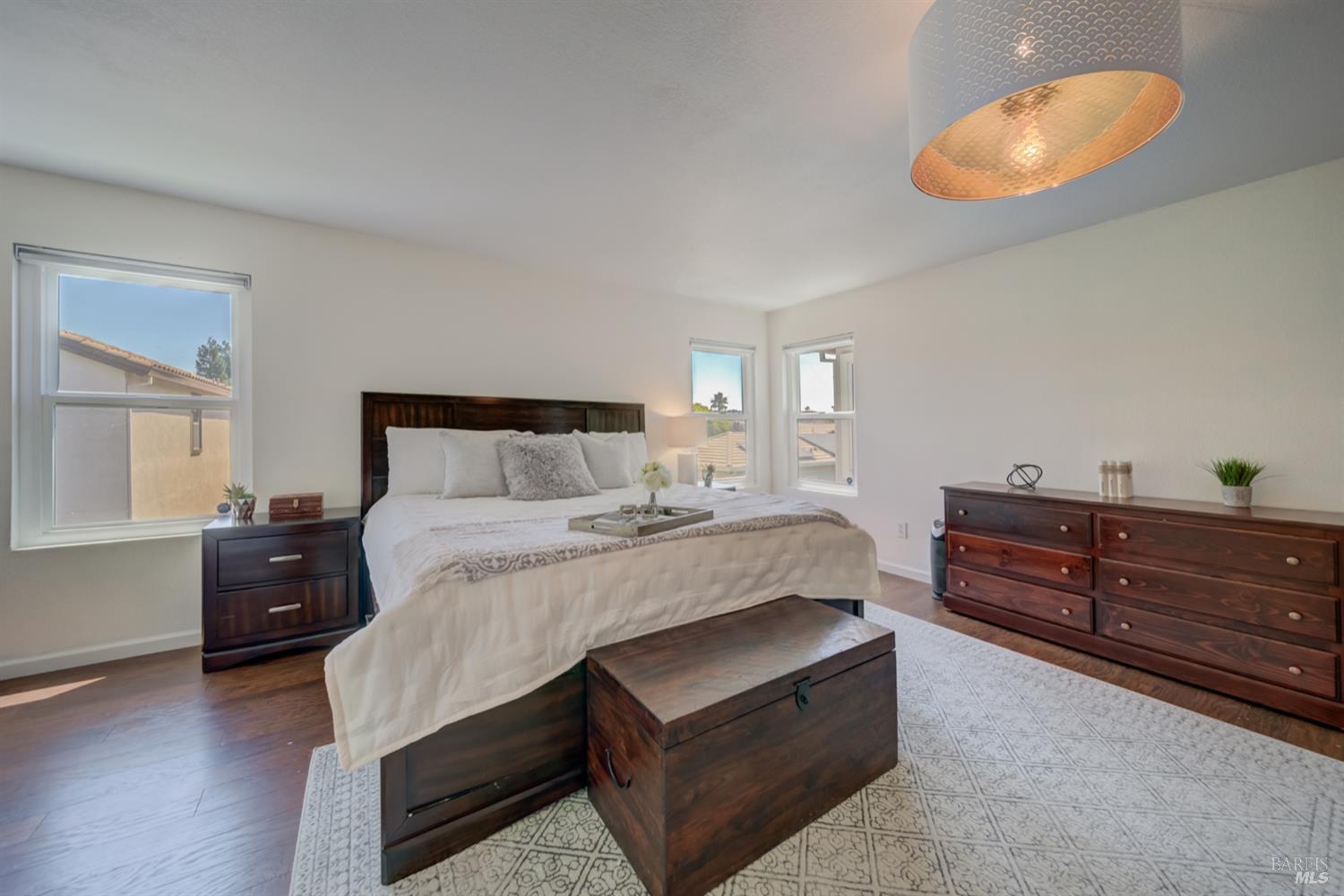 Detail Gallery Image 21 of 52 For 578 Tawny Lake Pl, Fairfield,  CA 94534 - 4 Beds | 2/1 Baths