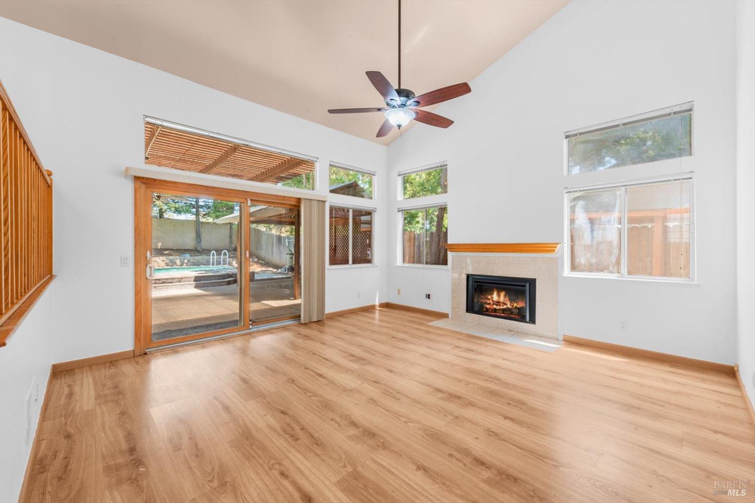 Detail Gallery Image 20 of 48 For 119 Lighthouse Way, Vacaville,  CA 95688 - 4 Beds | 3 Baths