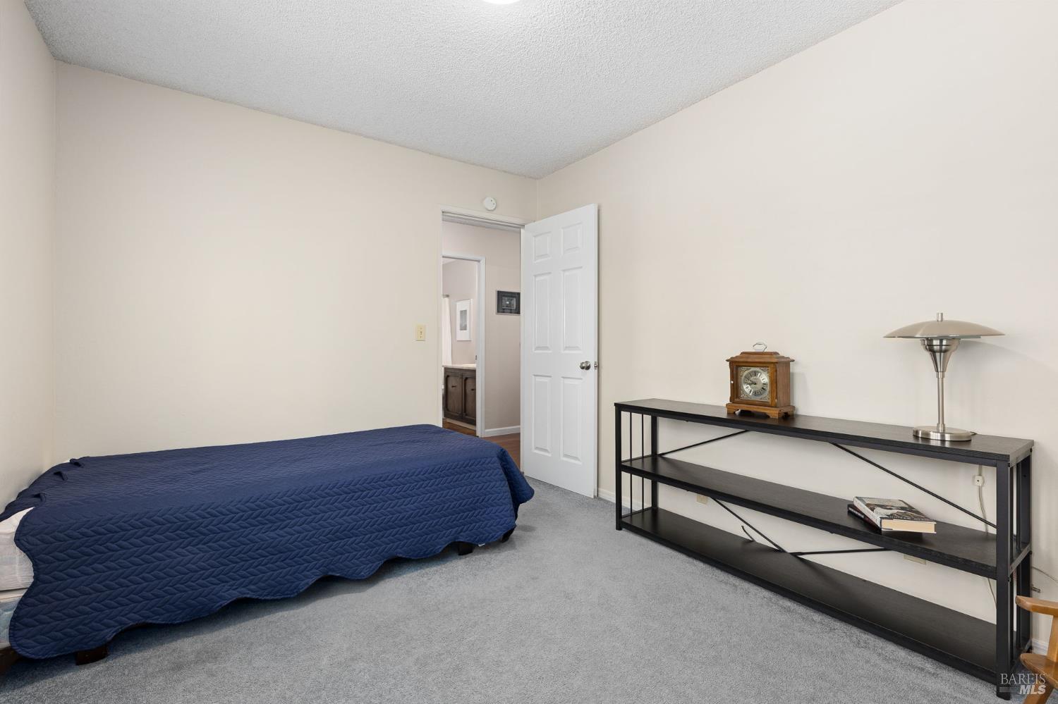 Detail Gallery Image 24 of 43 For 185 Salinas Dr, Vacaville,  CA 95688 - 3 Beds | 2 Baths