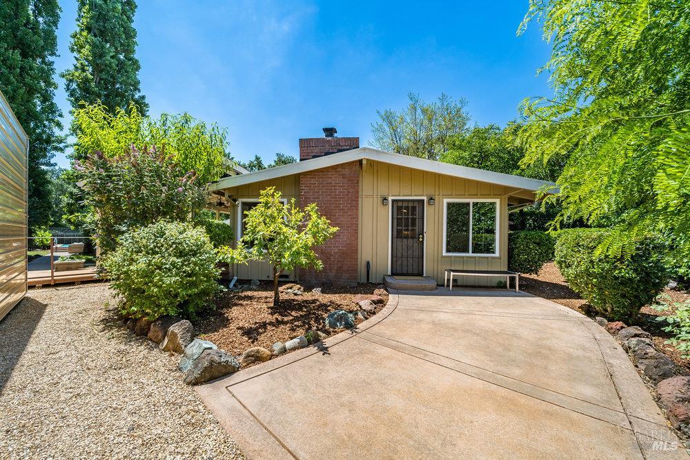 Detail Gallery Image 8 of 65 For 278 Laurel Ave, Kenwood,  CA 95452 - 4 Beds | 2 Baths